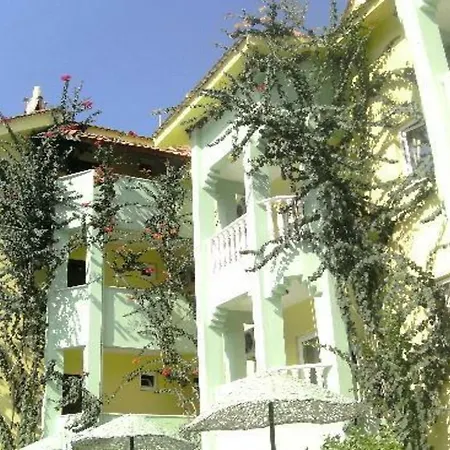 Efem Aparments * İçmeler